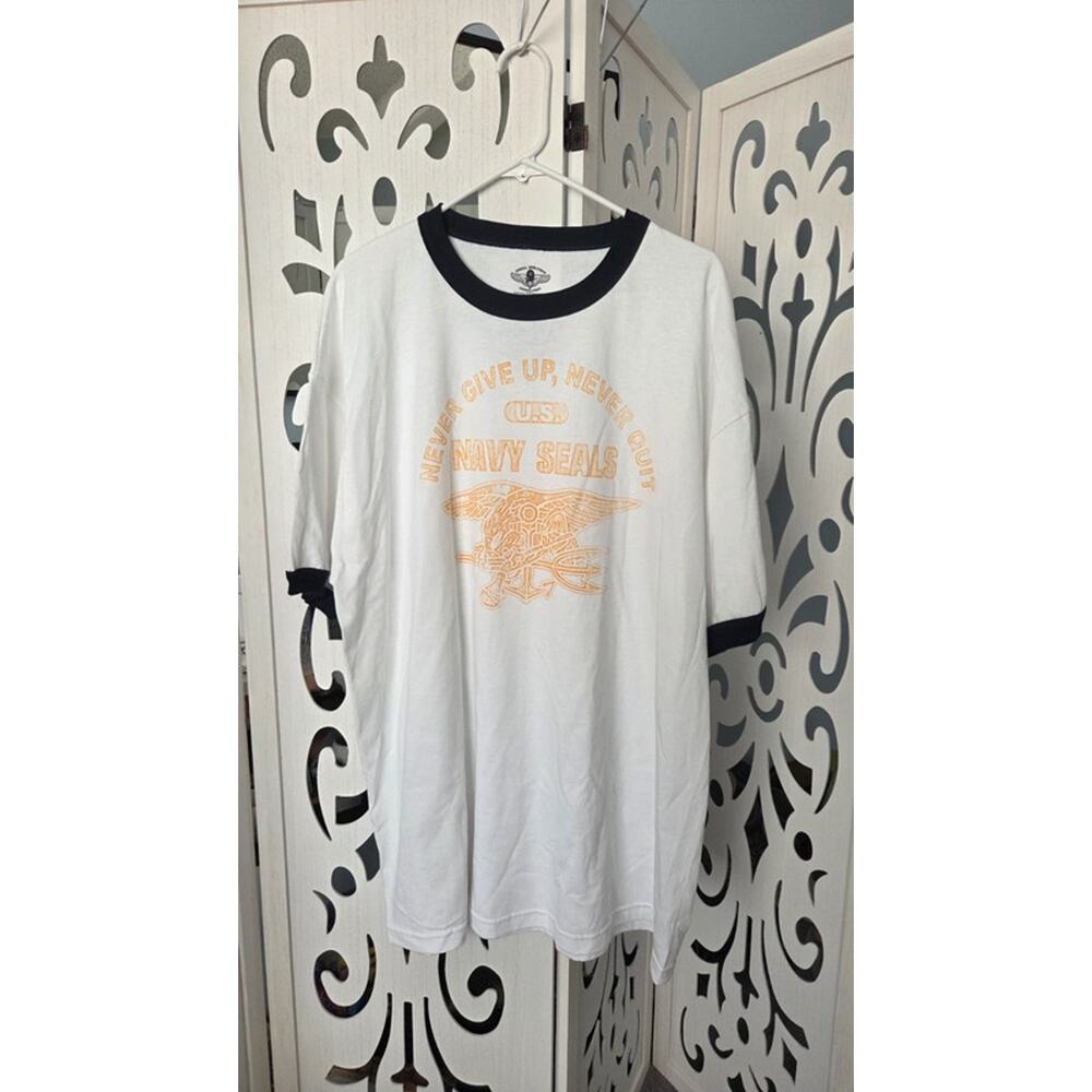 US Navy Seals Graphic Tee XXL White Special Operations Shirt Military Top nwt